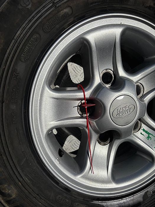 Kolo Felga Opona Land Rover Defender 7Jx16Eh2 Et33