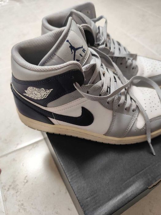 Sapatilhas AIR JORDAN 1 MID  ( 41 )