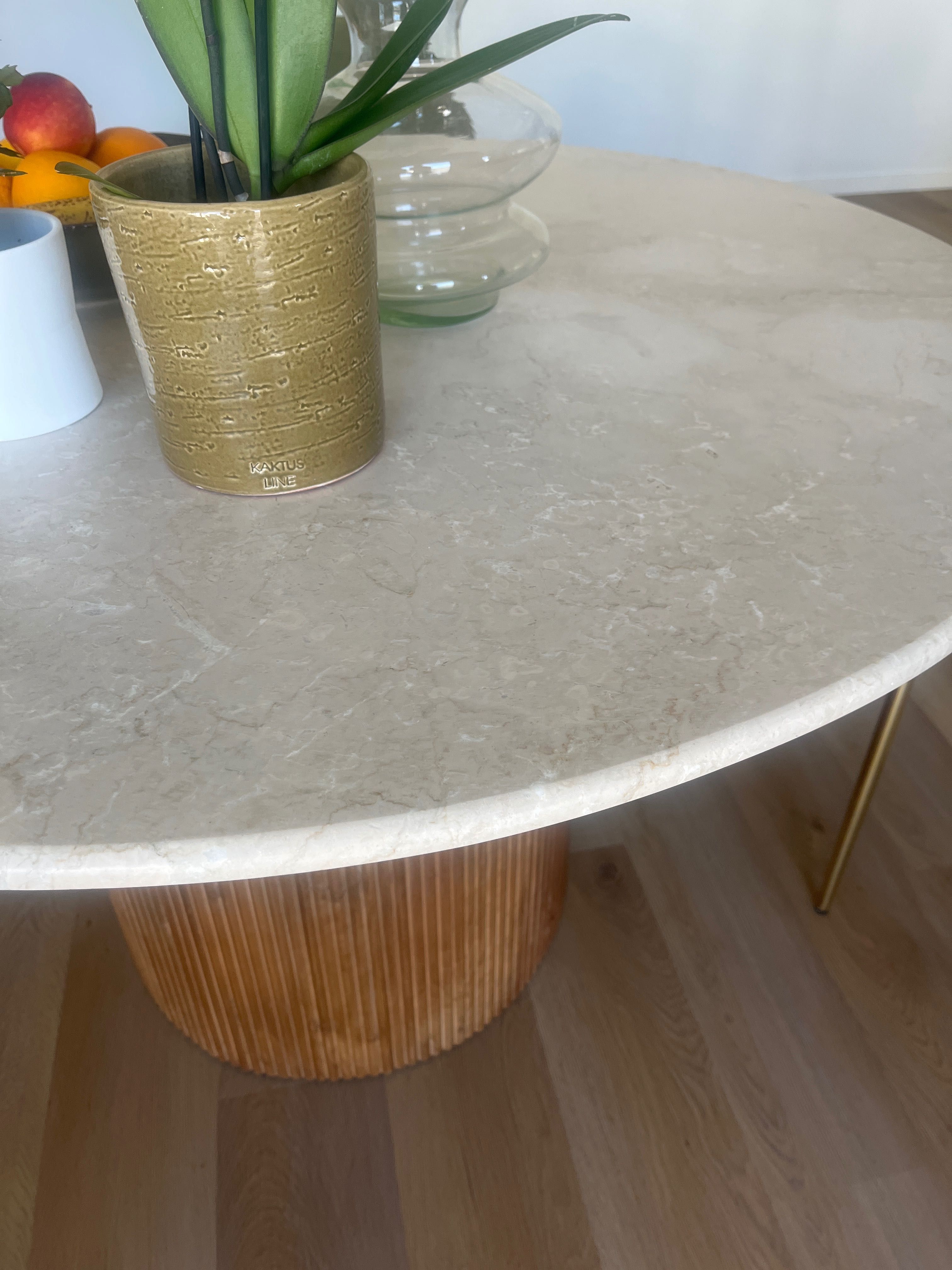 Mesa tampo de pedra