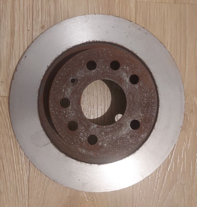 Задні гальмівні диски Vectra C універсал