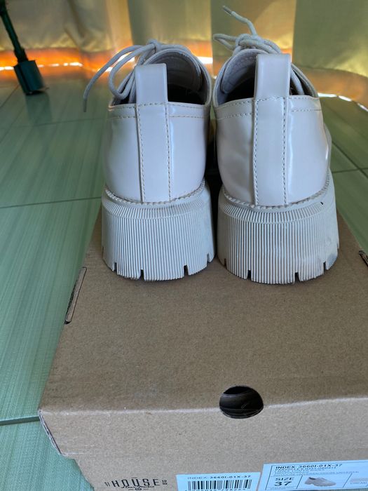 Лофери лакові House 37 р.