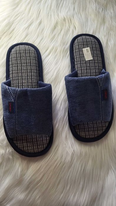 Чоловічі домашні капці