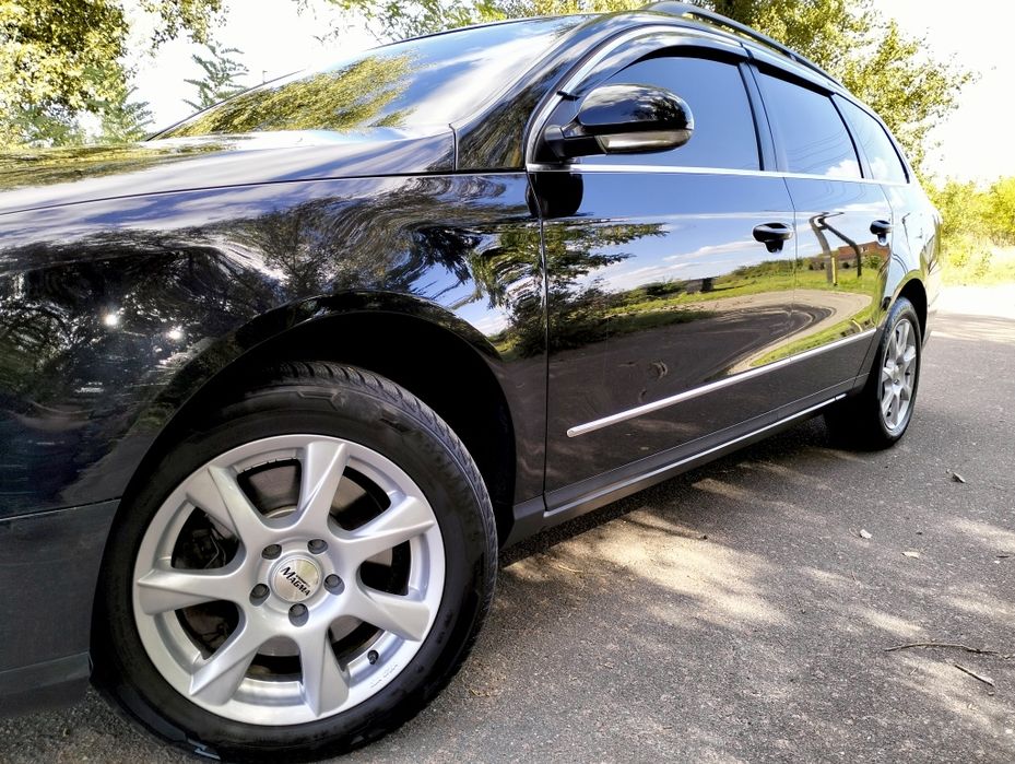 В продажі Volkswagen Passat B6