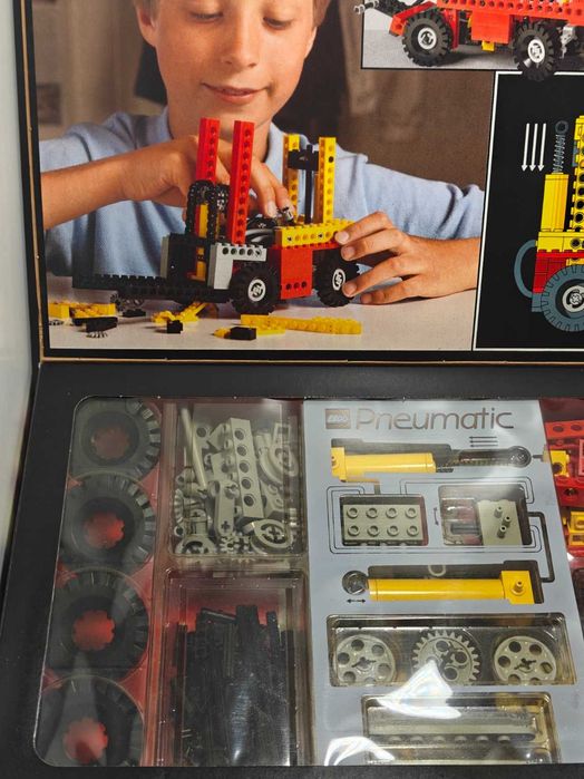 Вінтаж! LEGO Technic 8843 Fork-Lift Truck / Вилковий навантажувач