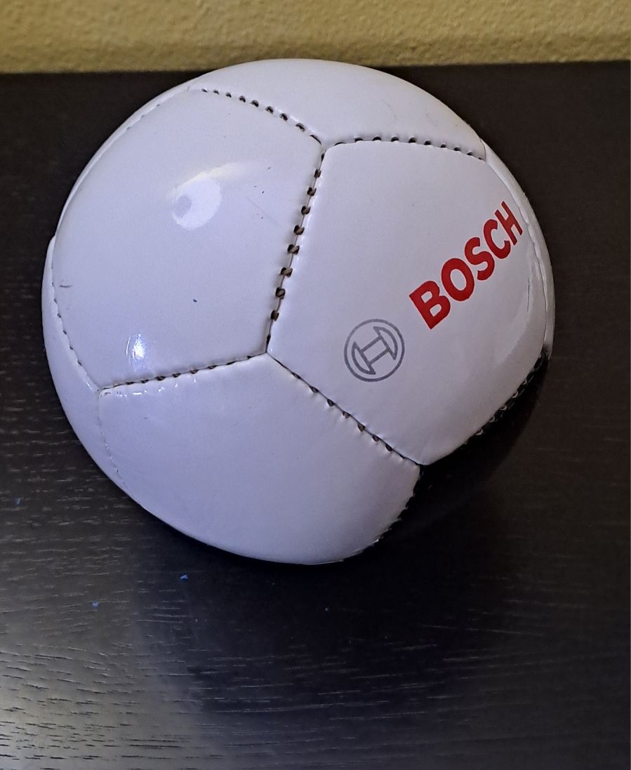 Bola de Futebol Bosch pequena 15cm (Nova)