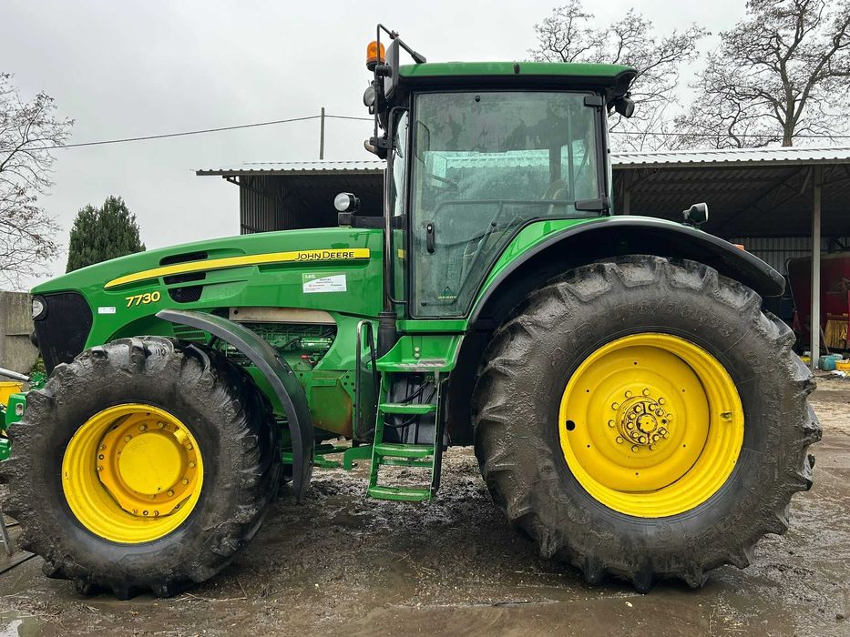 Sprzedam John Deere 7730