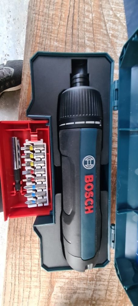 Bosch nowy wkretak 3.6v