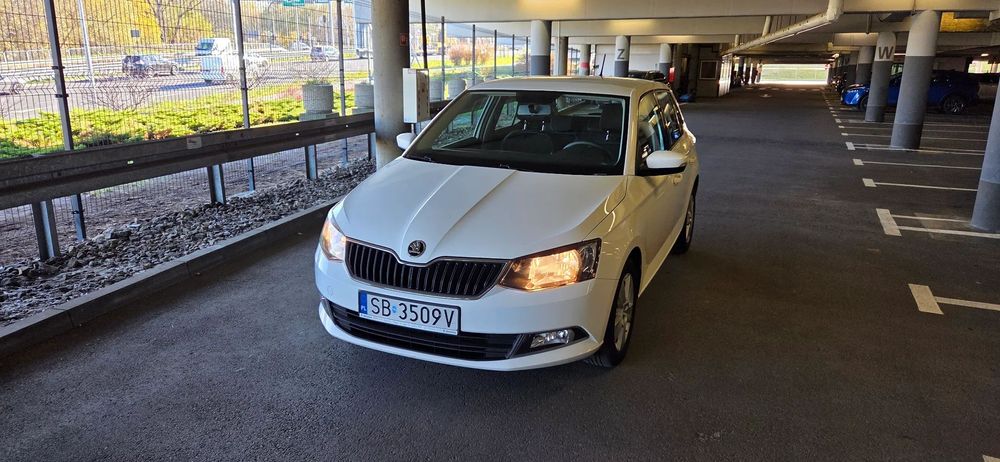 Skoda Fabia Skoda Fabia 1.0 Tsi Ambition SB3509V