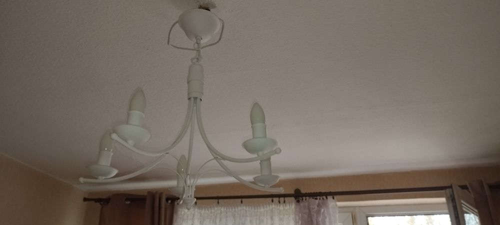 Klosz jak nowy serdecznie polecam z żarówkami