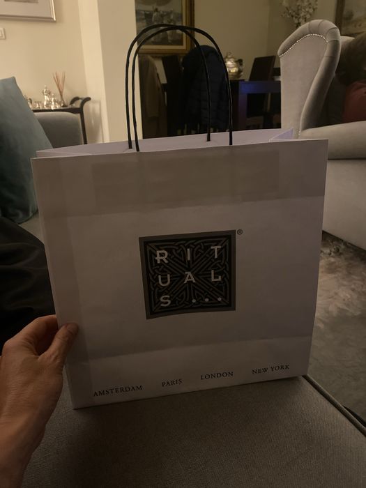 Saco rituals em  papel tamanho médio