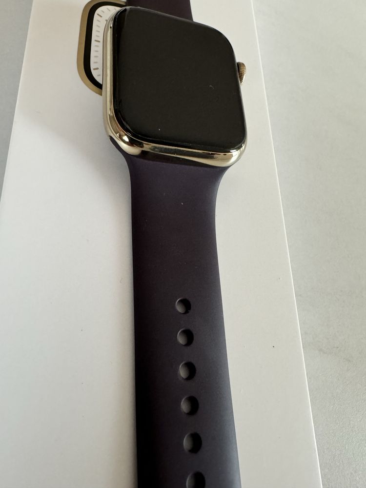 Apple watch seria 7 45 mm złoty plus paski
