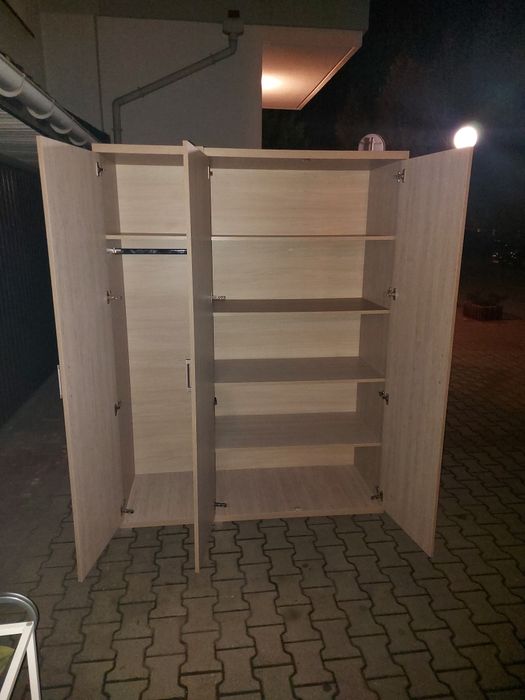 Szafa trzydrzwiowa dąb sonoma