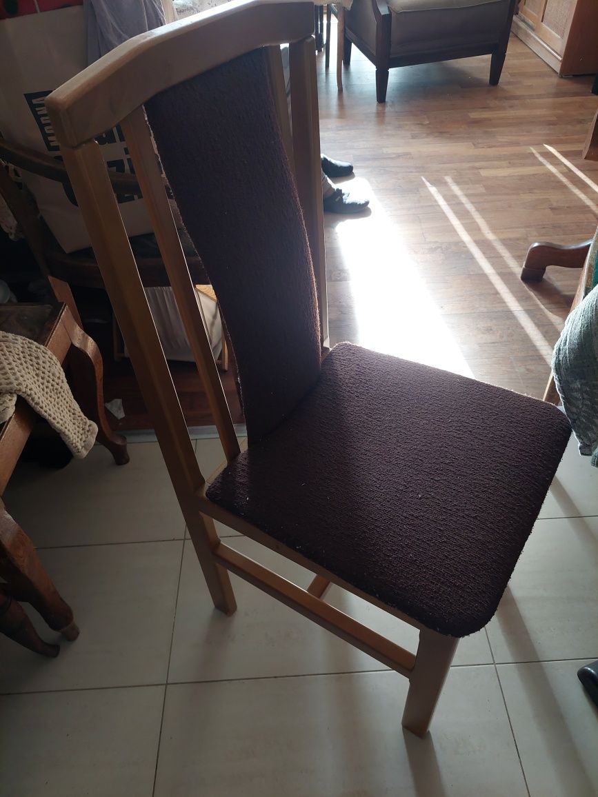 Krzesła drewniane komplet krzeseł drewnianych