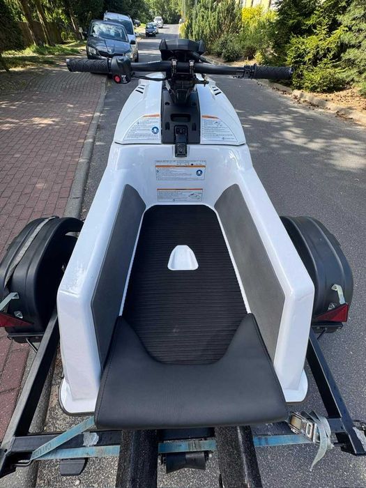 Skuter wodny Yamaha Super Jet 1050 tuning pierwszy właściciel