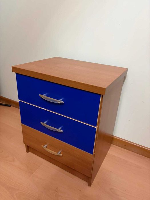 Mesa cabeceira madeira
