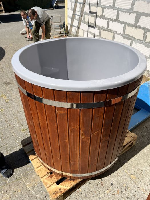 Beczka do schładzania + schody