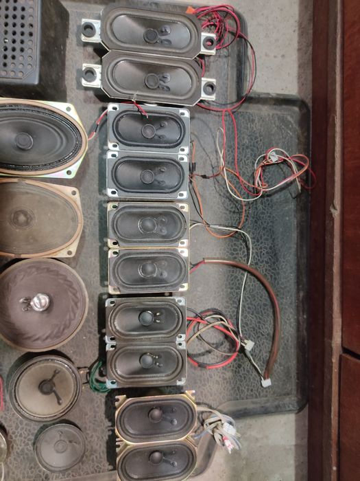 Динаміки.Були у використанні.