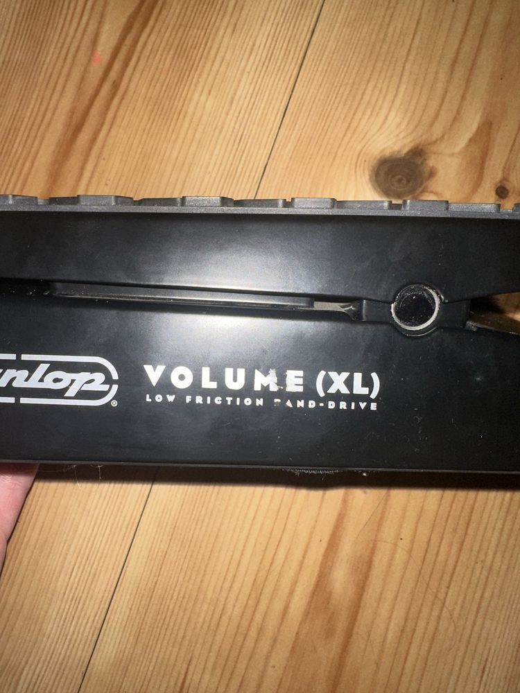 DUNLOP VOLUME PEDAL (XL) Zamiana pedał głośności