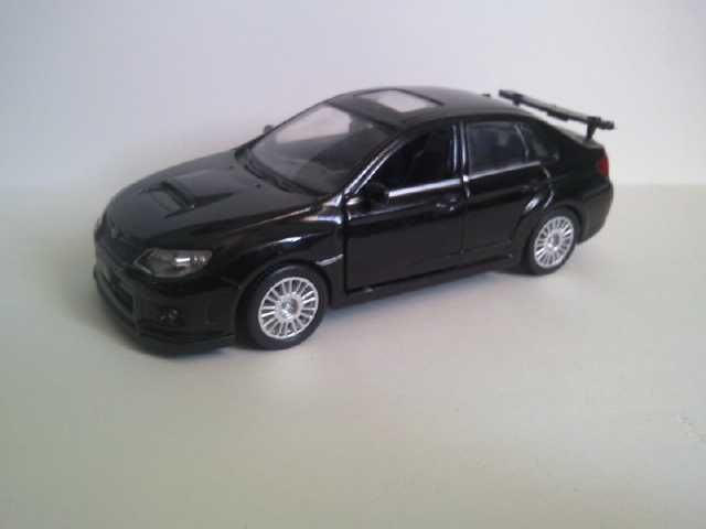 Model samochodu Subaru WRX STI Firma Rmz Skala 1/32