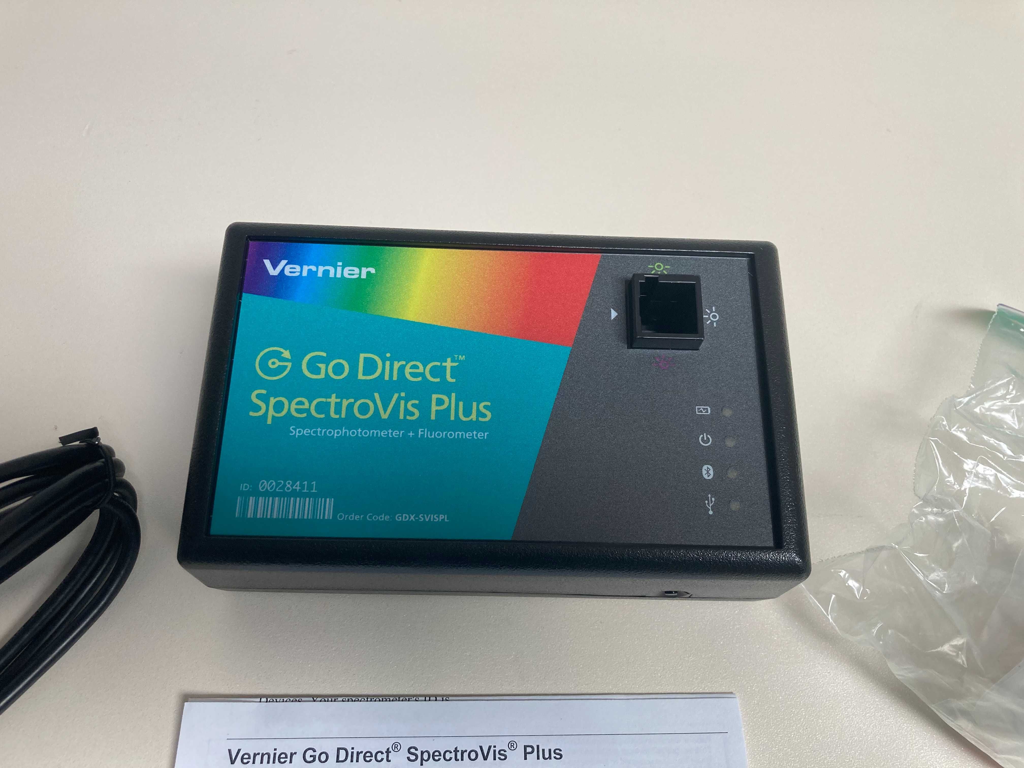 Bezprzewodowy spektrofotometr SpectroVis Plus GDX-SVISPL