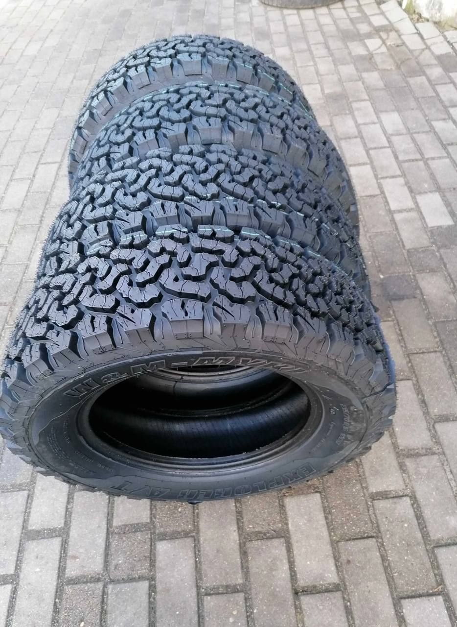 Нові грязьові шини