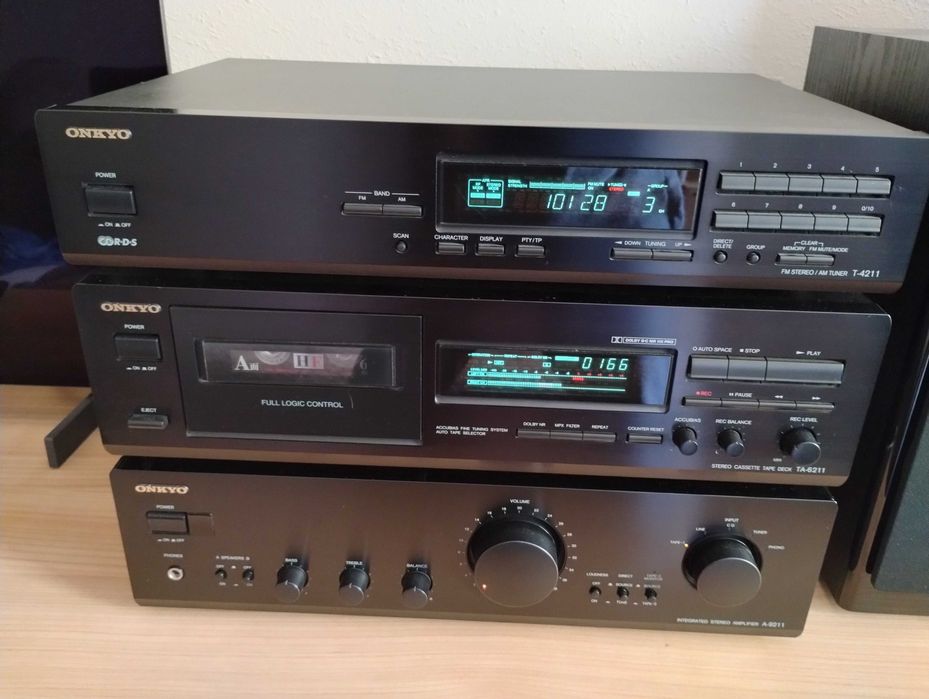 ONKYO Wzmacniacz, Tuner, Magnetofon, pilot
