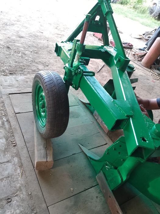 Плуг ПН- 2-40 навісний