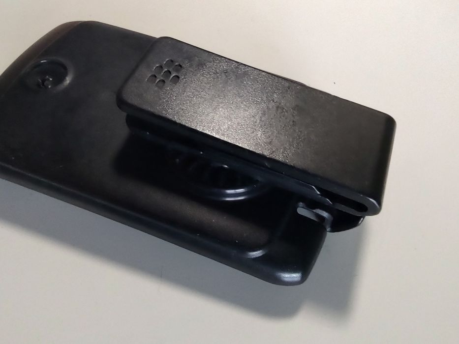 Etui do telefonu BlackBerry czarne na pasek