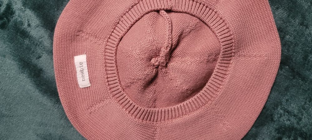 Newbie komplet beret komin 52-54