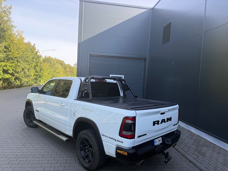 Ram Rebel 2022 bezwypadkowy Kanada 4x4 roleta