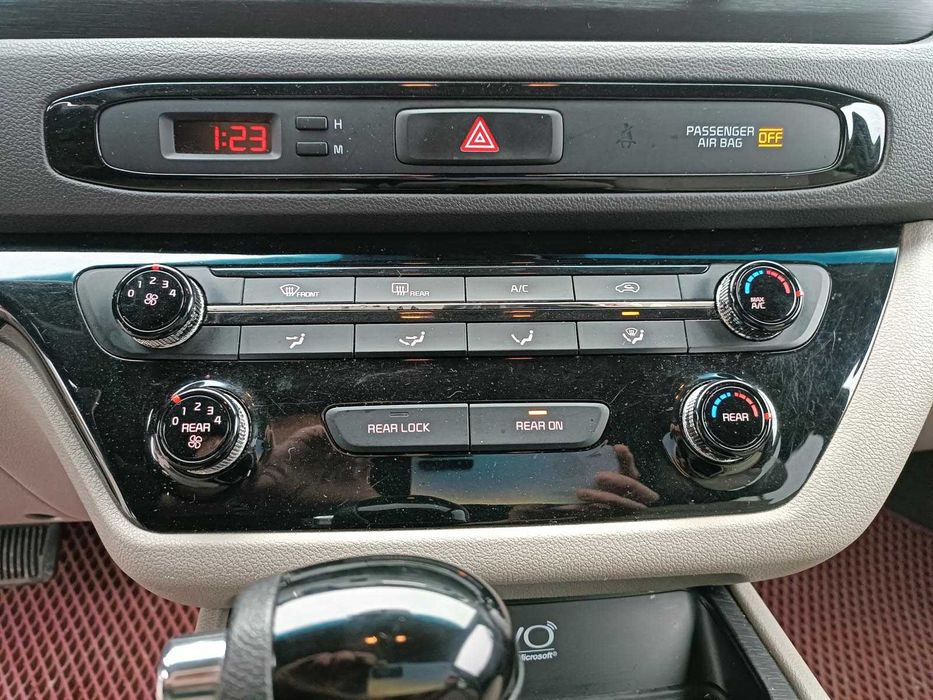 Продам Kia Sedona 2016р. #73725