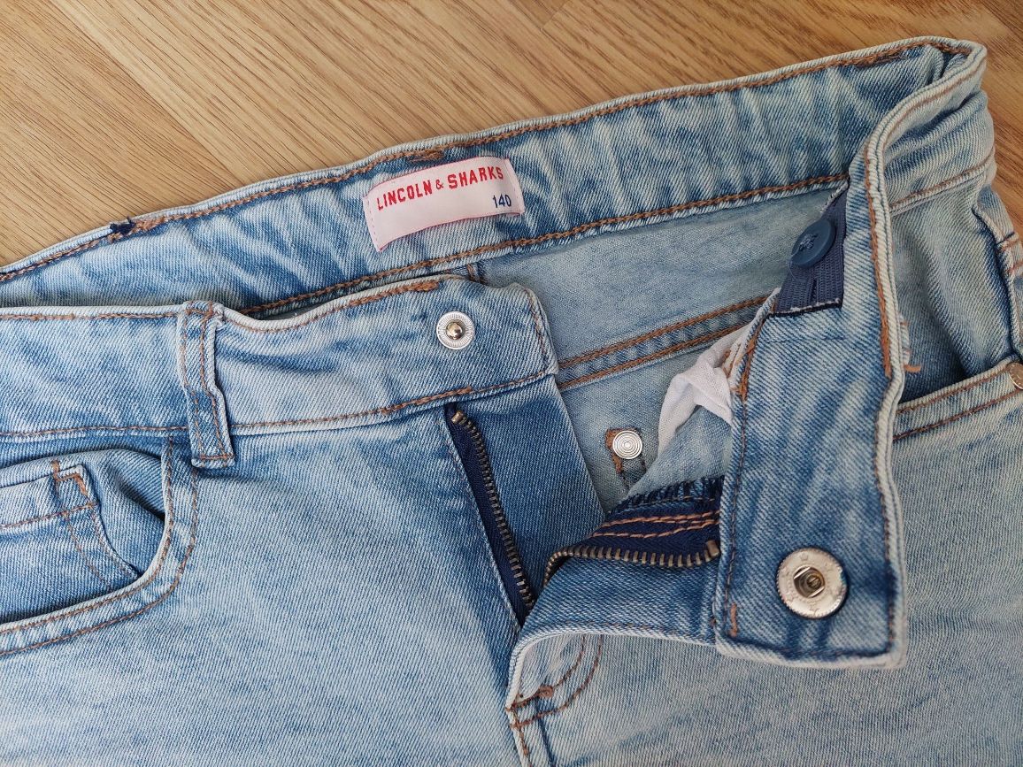 Szorty 140 jeansowe krótkie spodnie dla dziewczynki Lincoln&Sharks