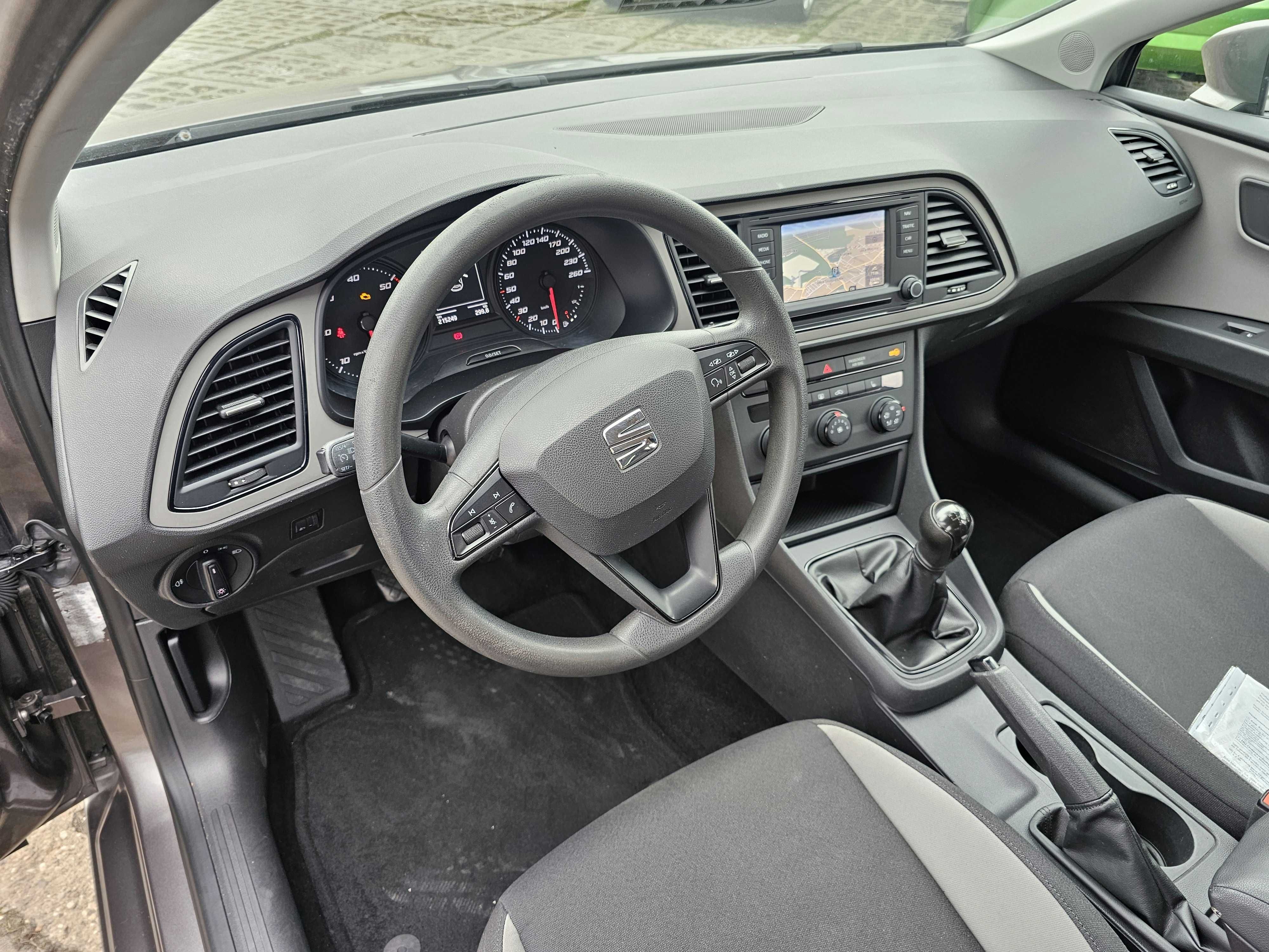 SEAT LEON lift 2015 rok 1,6 TDI 110 kM ZAREJESTROWANY