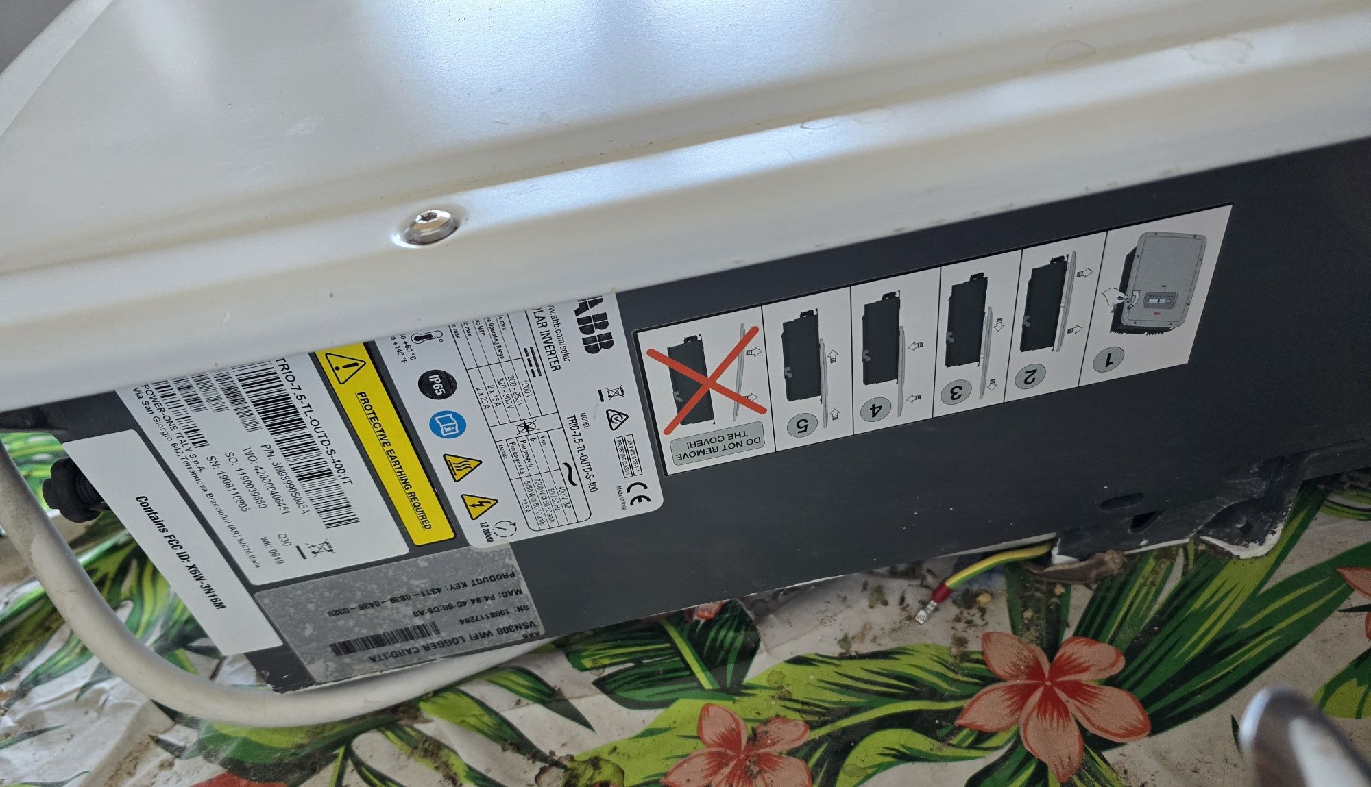 Falownik Inwerter ABB TRIO 7.5 wifi