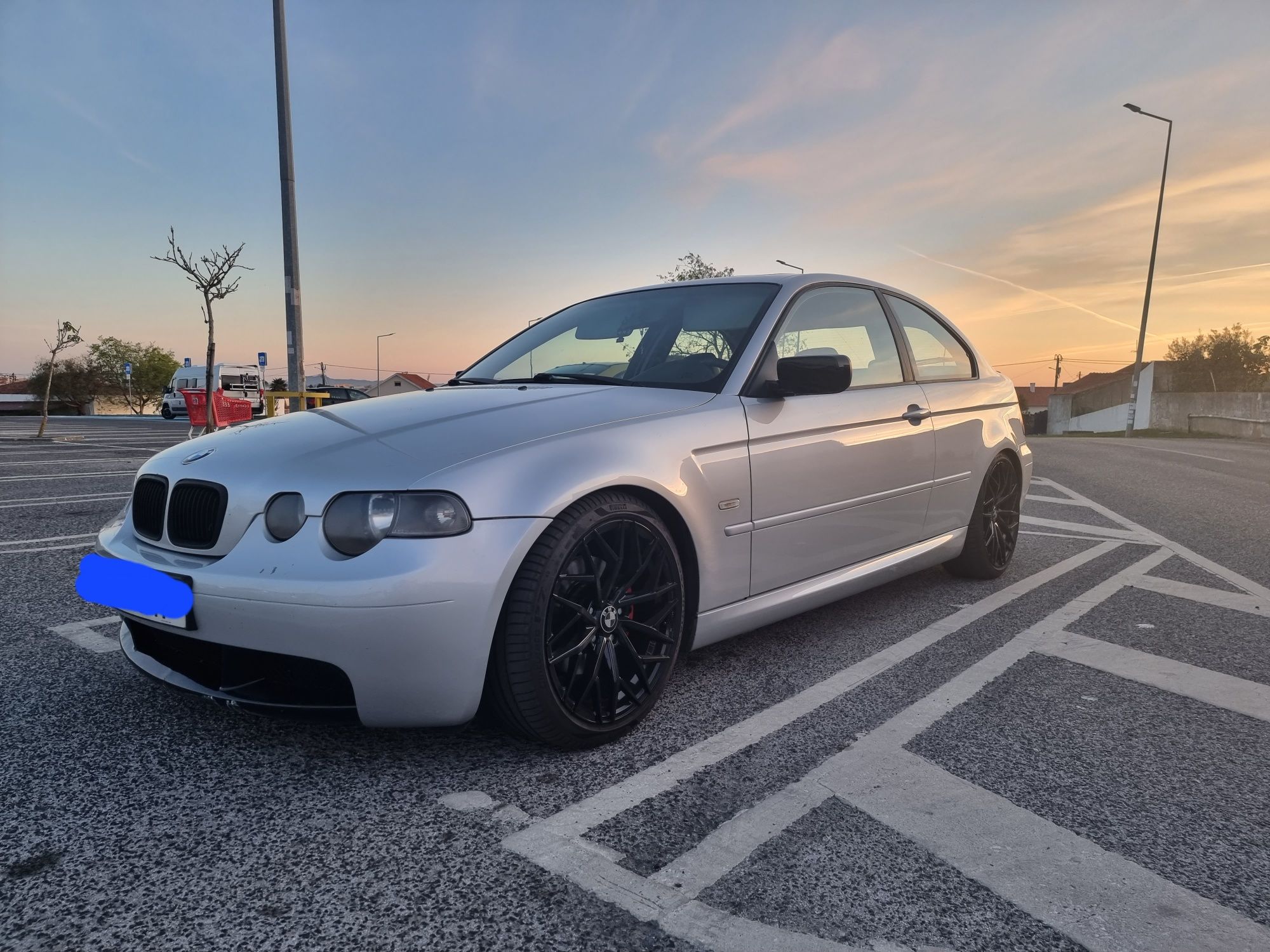 Bmw 320d compact pack m