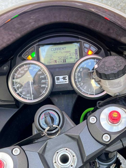 Kawasaki ZZR 1400 – 2013  – Escapes Akrapovic