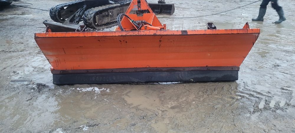 Pług śnieżny do traktora