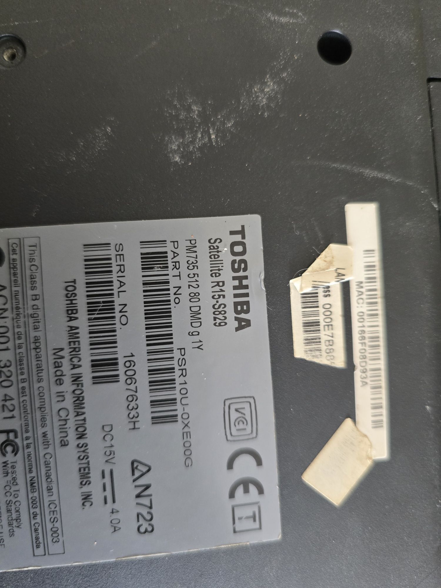 Toshiba r15-s829 laptop tablet retro