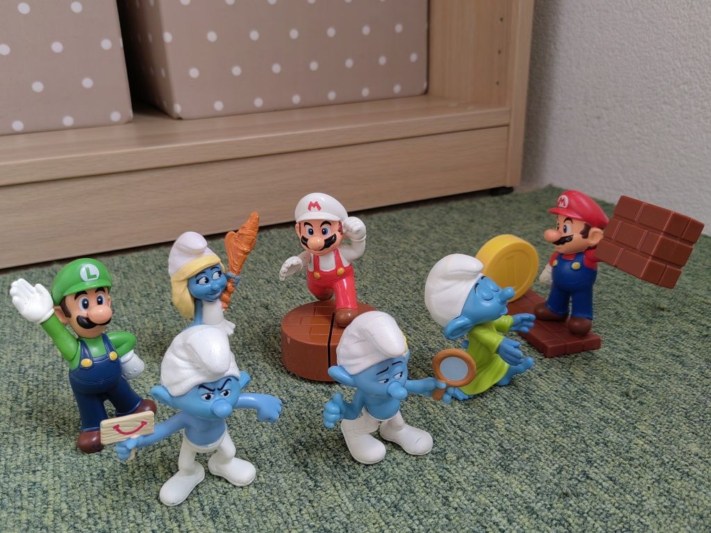 Conjunto 3 Figuras Super Mario e 4 Figuras Smurfs