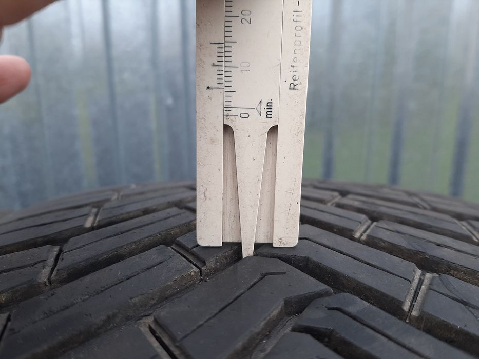 2x Opony całoroczne 235/55R18 Continental AllSeasonContact 6mm 2020r