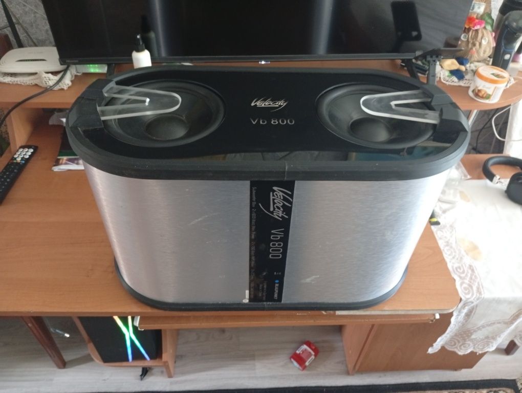 Продам сабвуфкр blaupunkt Vb 800