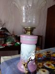 Лампа старинная, в отличном состоянии.