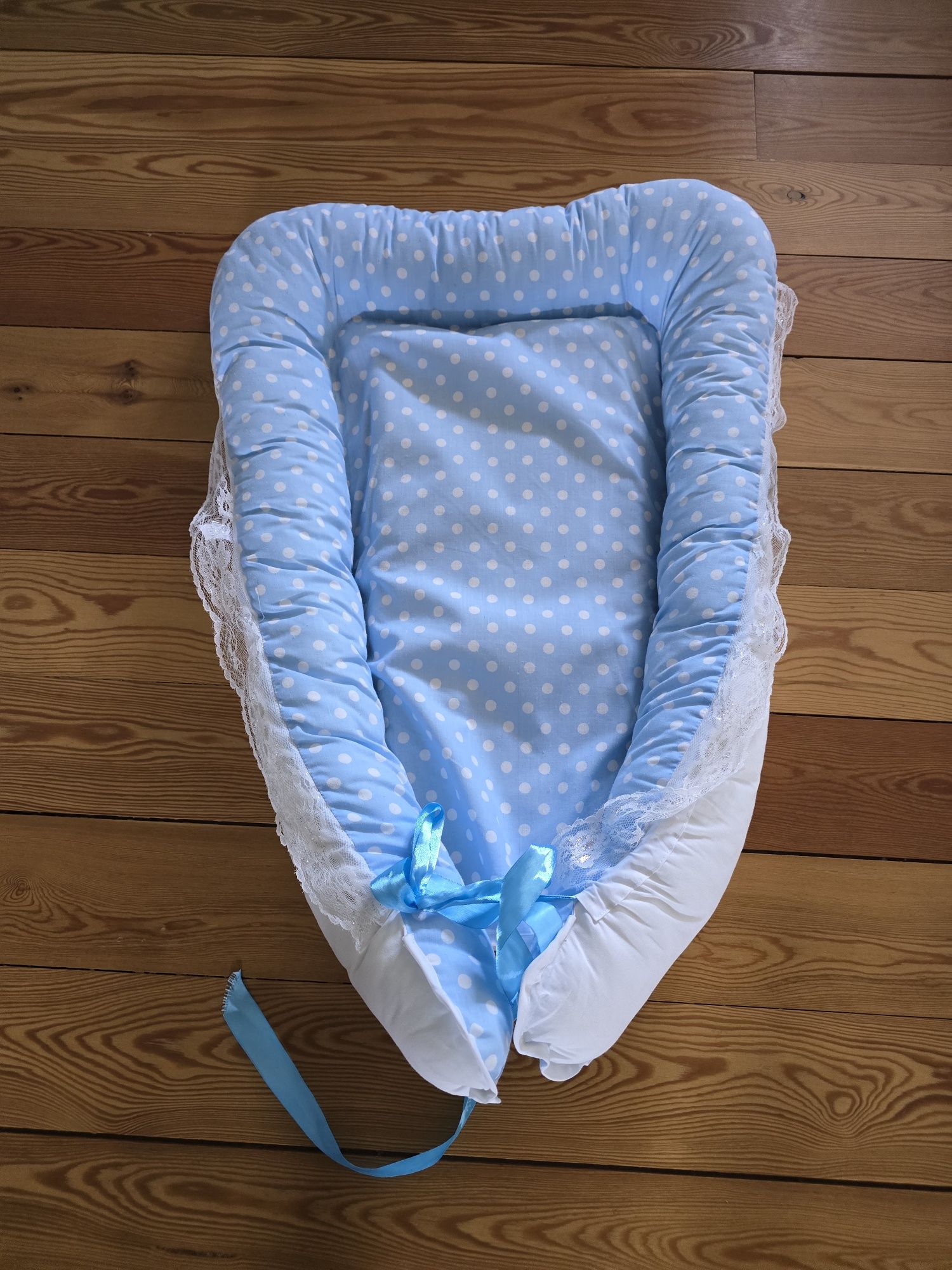 Ninho de bebé azul