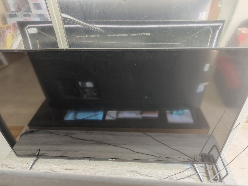 Tv Sharp LCD 55 polegadas