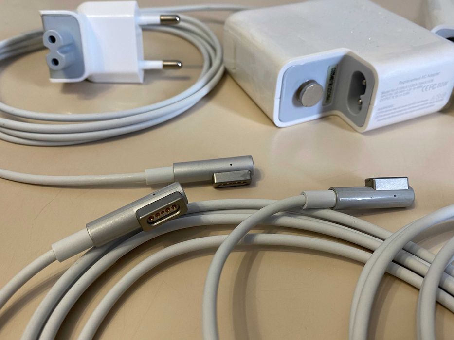 Зарядки,Блоки Живлення для ноутбука Apple Macbook 45W,60W,85W