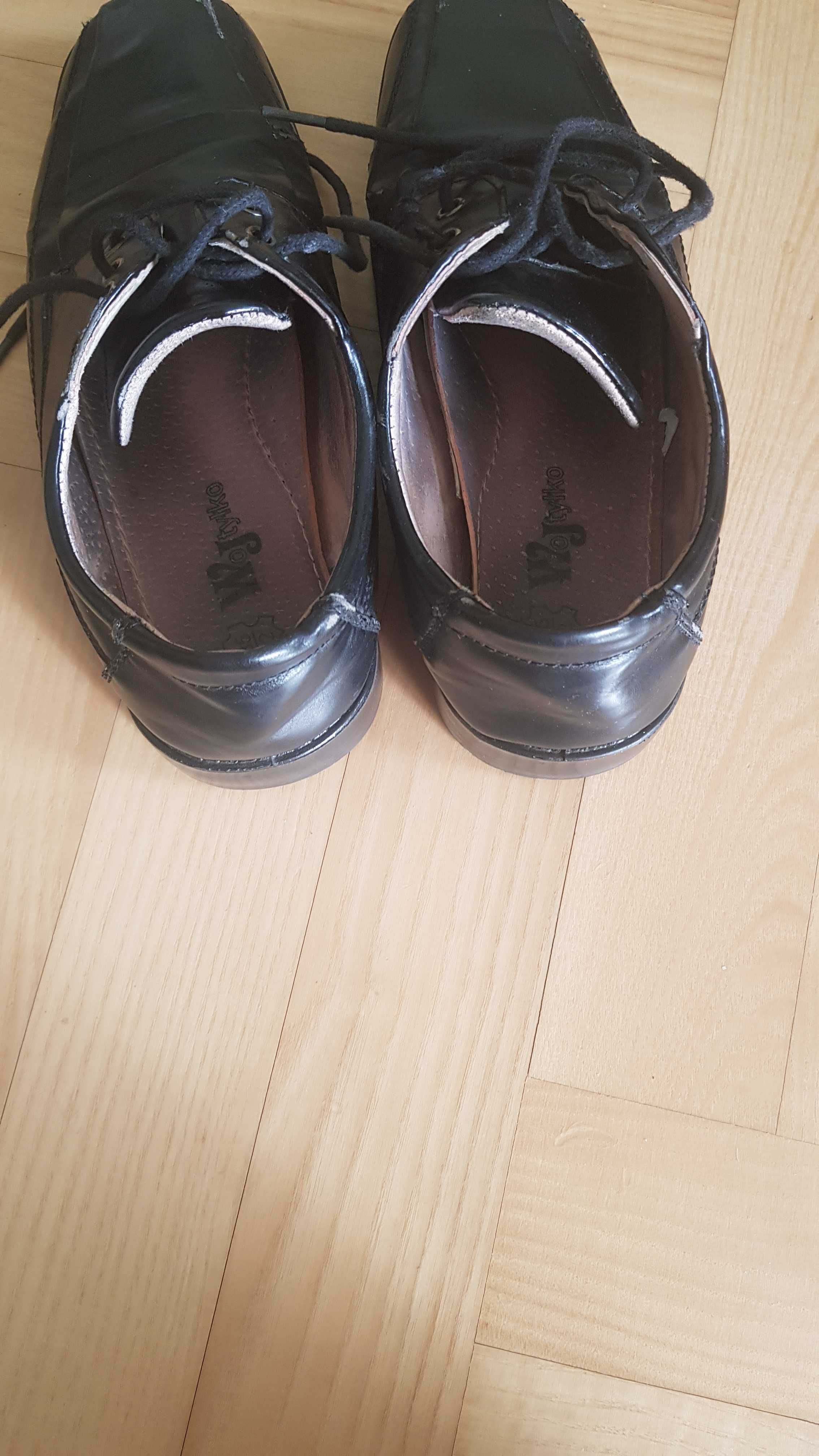Buty chłopięce skórzane Wojtyłko rozmiar 35