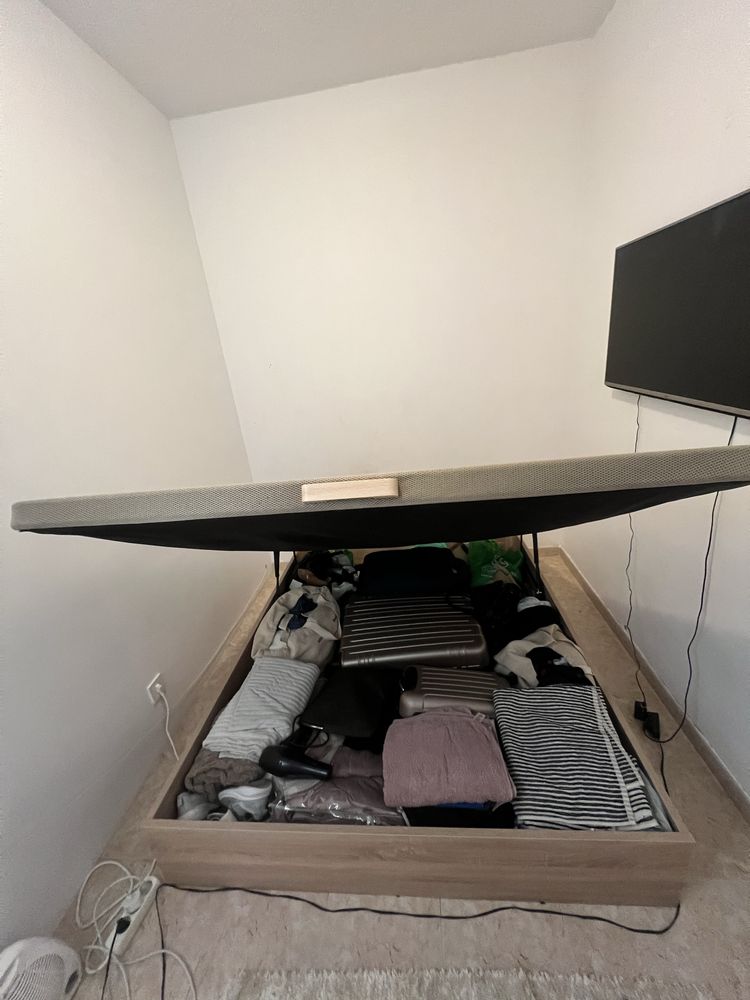 Cama casal elevatória