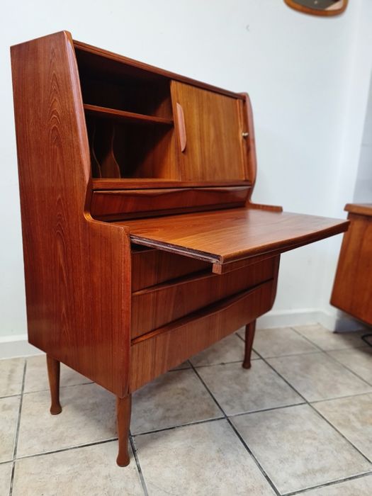 Sekretarzyk tekowy,biurko,duński design,Dania lata 60-70,mid-century