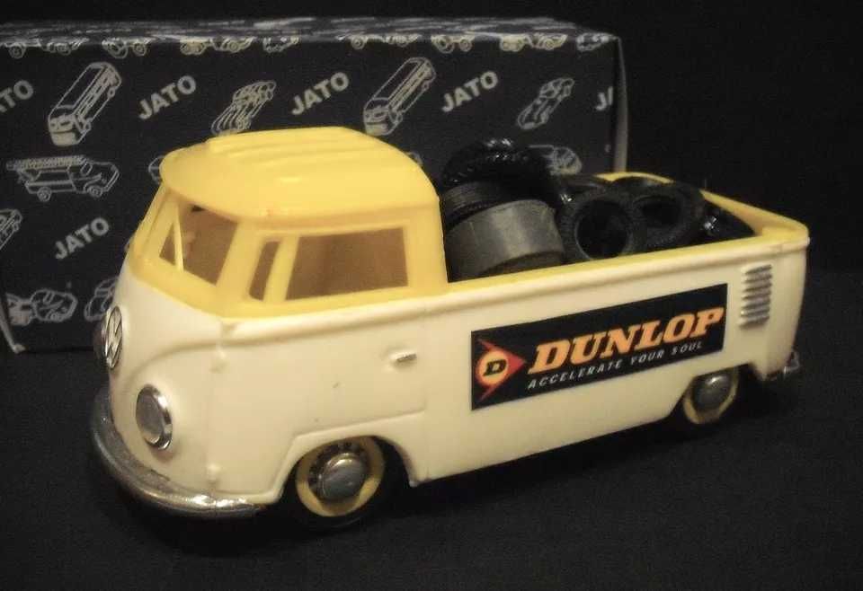 Volkswagen Pick Up T1 made in Portugal - JATO 1/24