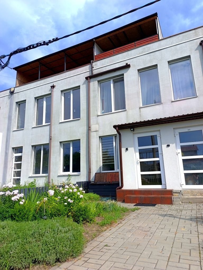 Продаж Таунхаусу/ремонт/тераса/паркомісце/вул. Сагайдачного 166